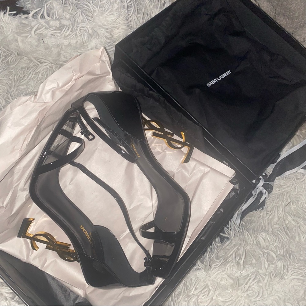 YSL HEELS SIZE 37 BLACK WITH GOLD HEEL